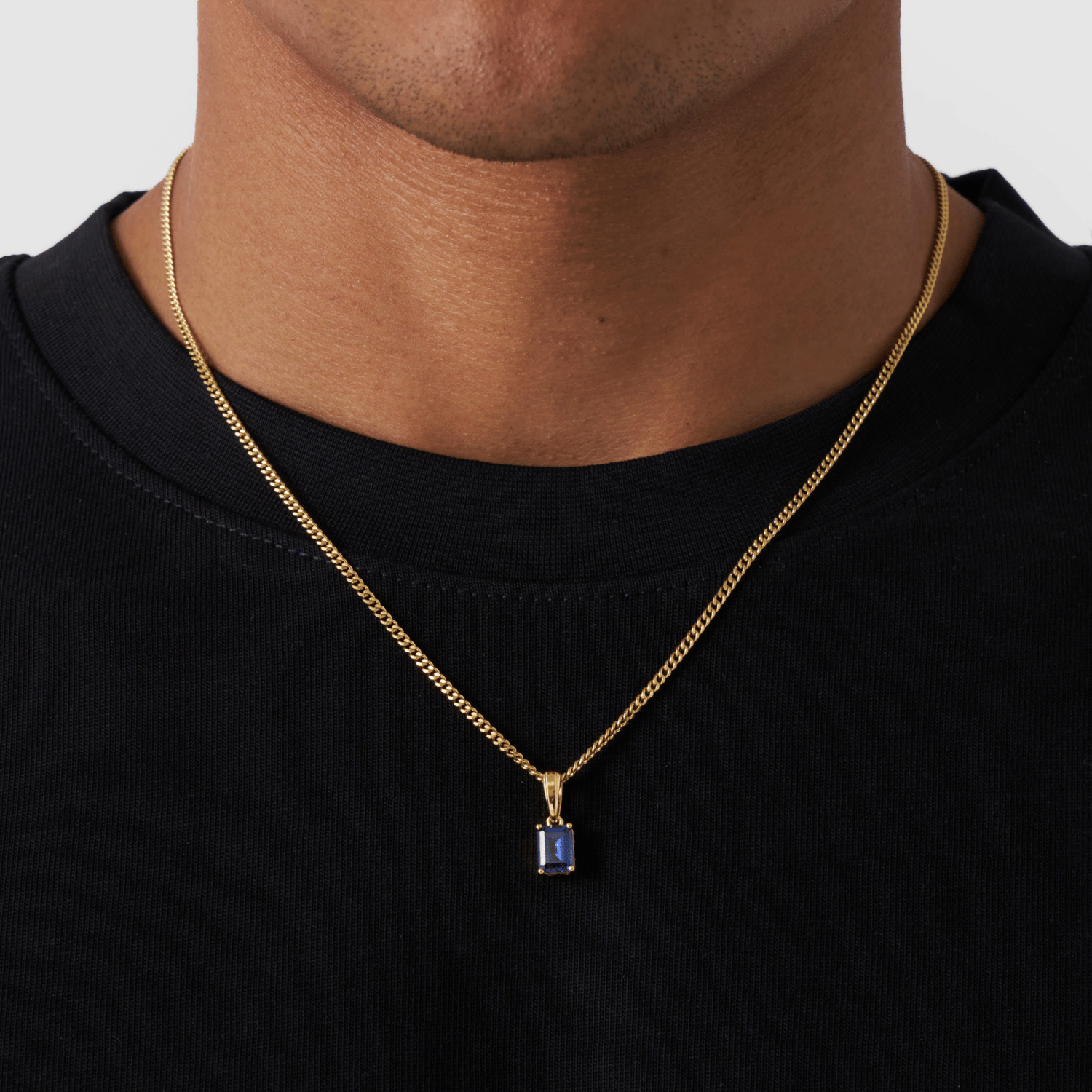 Sapphire_-_Gold_-_Gemstone_-_Pendant_-_Front.png